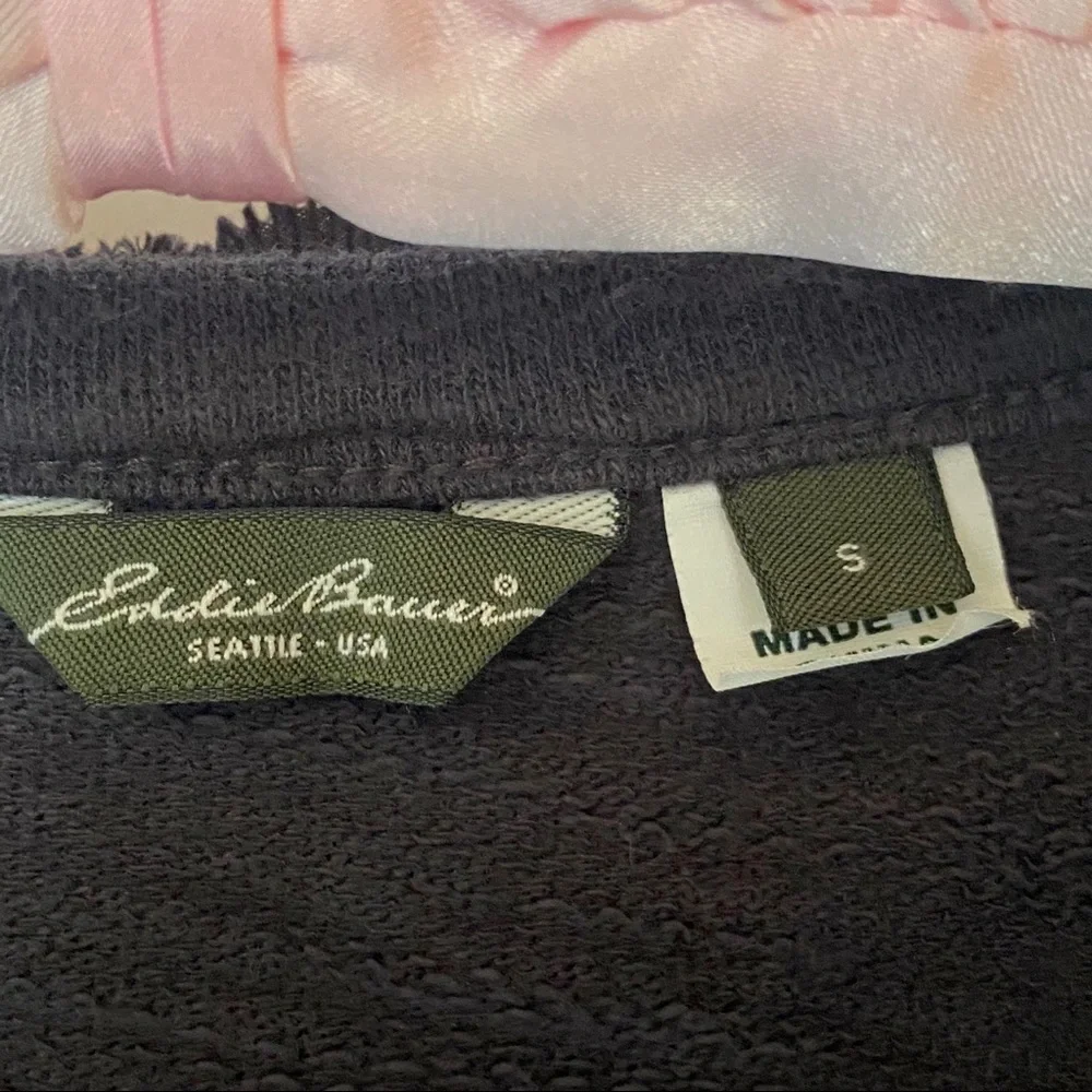 Eddie Bauer Gray V Neck Ruffle Trim Cardigan Small